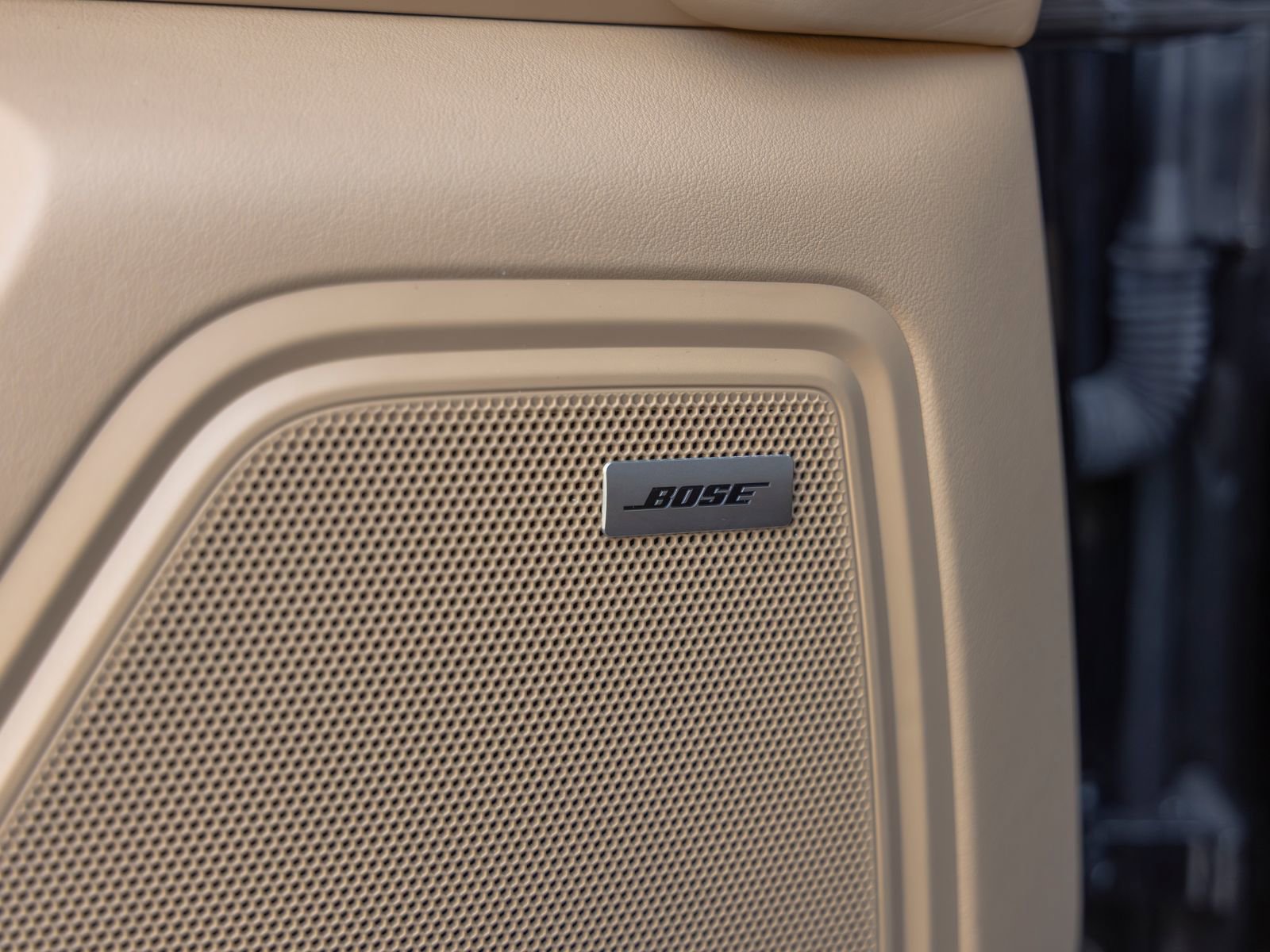 Used 2016 Porsche Macan Turbo image 24