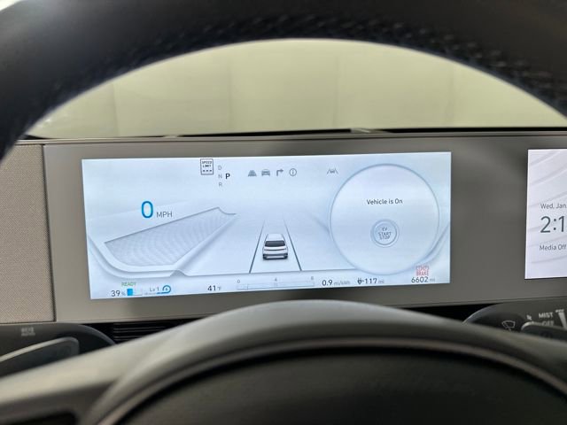 Used 2023 Hyundai Ioniq 5 Limited image 17