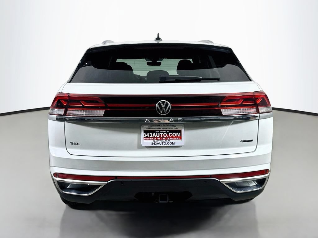 Used 2025 Volkswagen Atlas Cross Sport SEL AWD/4WD image 6