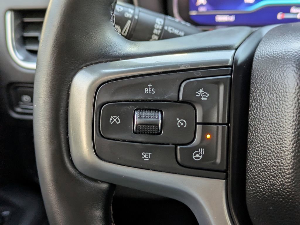 Used 2023 Chevrolet Tahoe Z71 w/ Luxury Package AWD/4WD image 28