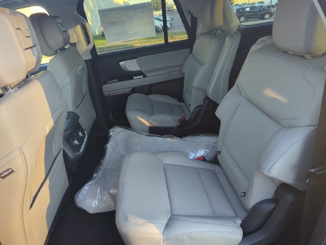 New 2027 Ford Expedition Max Active AWD/4WD image 23
