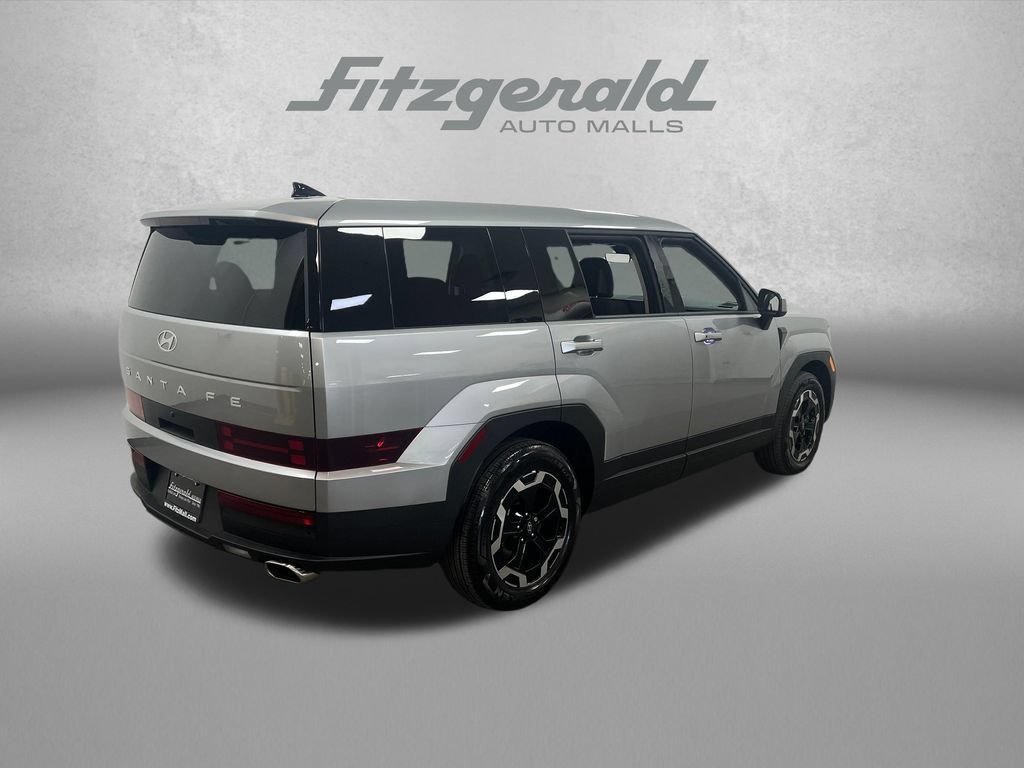Used 2026 Hyundai Santa Fe SE FWD image 7