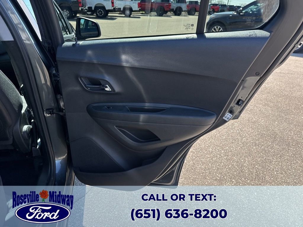 Used 2020 Chevrolet Trax LS w/ Tint and Cruise Package FWD image 35