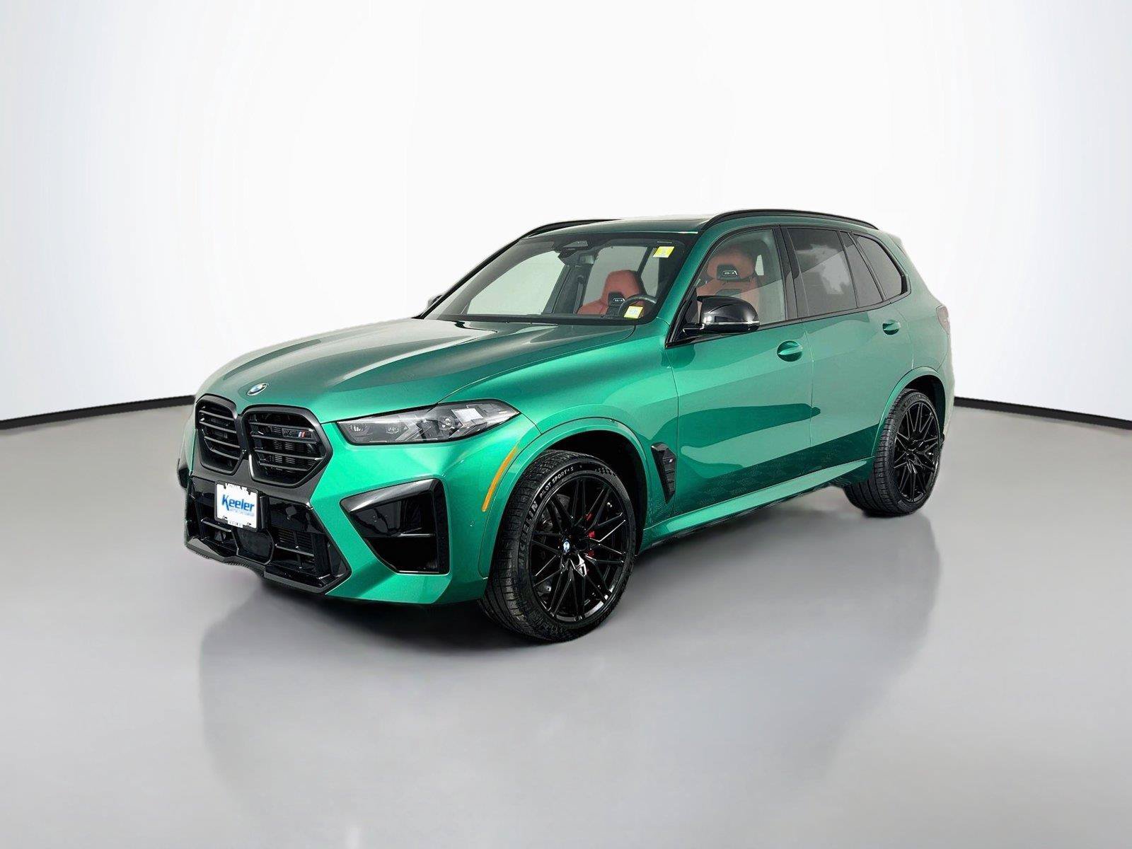Used 2025 BMW X5 M Competition w/ Executive Package AWD/4WD image 2