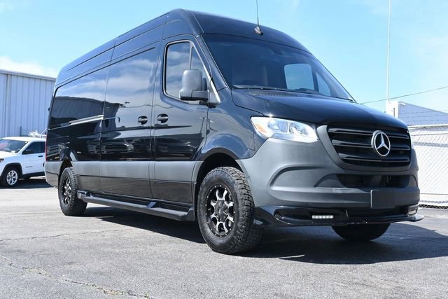 Used 2019 Mercedes-Benz Sprinter 2500 image 46