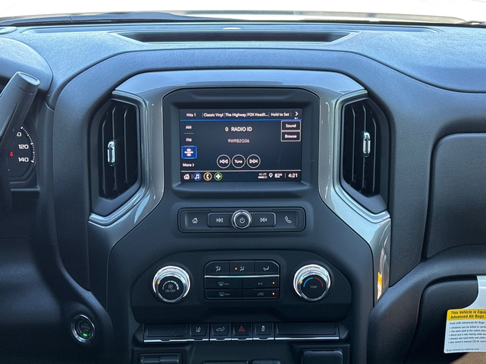 New 2026 GMC Sierra 2500 Pro w/ Convenience Package image 4