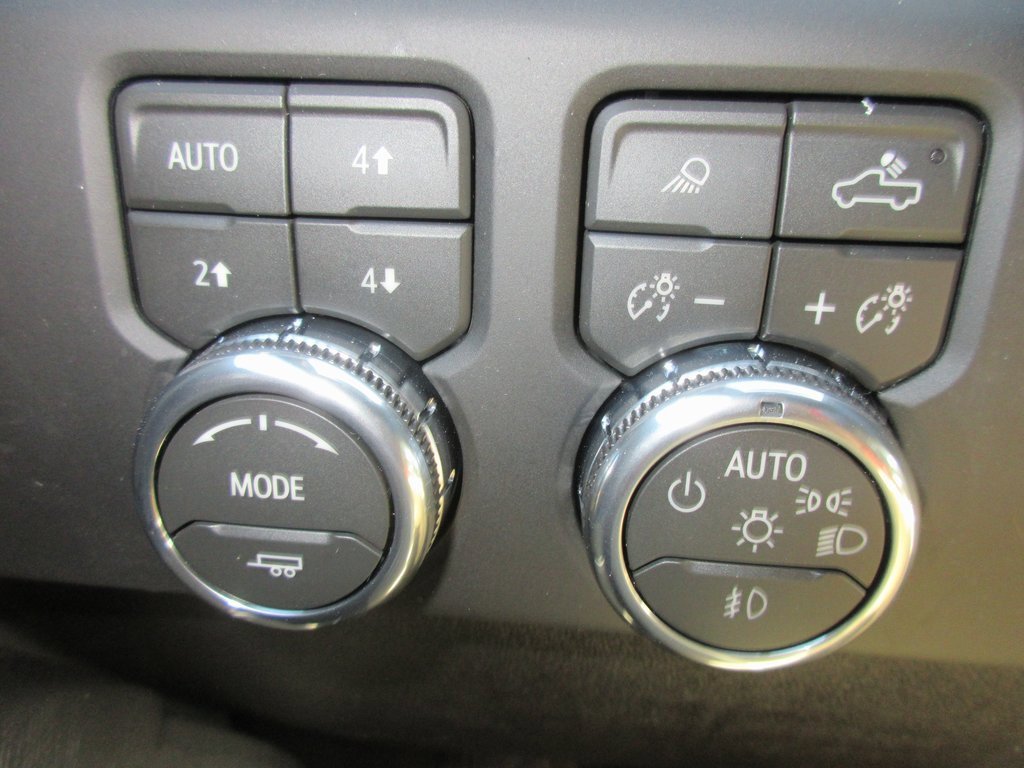 New 2026 GMC Sierra 2500 AT4X w/ AT4X AEV Edition image 18