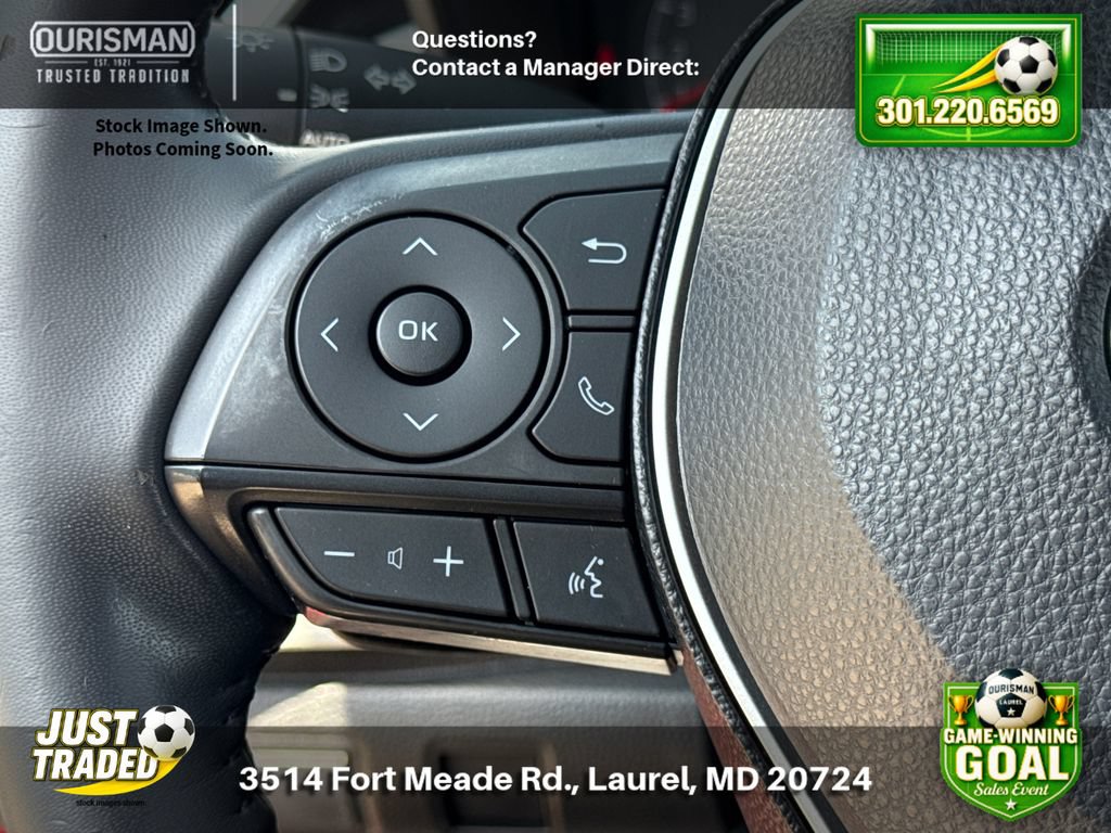 Used 2021 Toyota Corolla SE FWD image 22