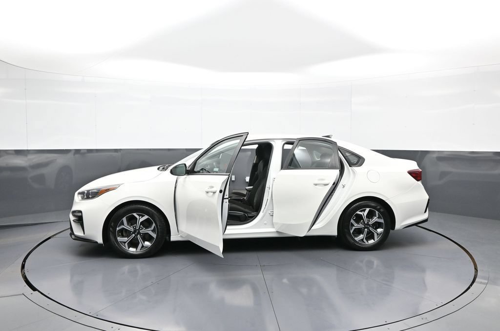 Used 2019 Kia Forte LXS FWD image 41