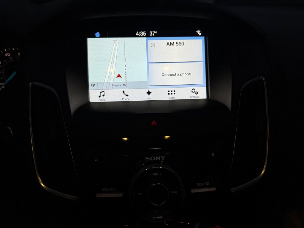 Used 2017 Ford Focus Titanium w/ Titanium Technology Package image 15