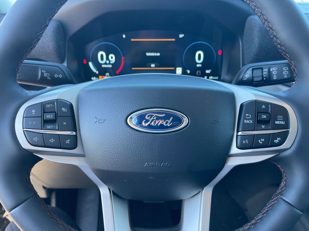 New 2026 Ford Explorer Active image 11