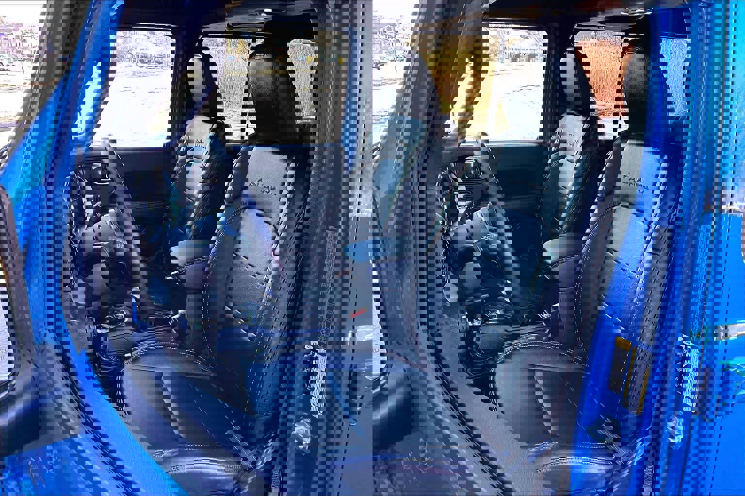 Used 2022 Jeep Wrangler Unlimited Sahara w/ Cold Weather Group image 8