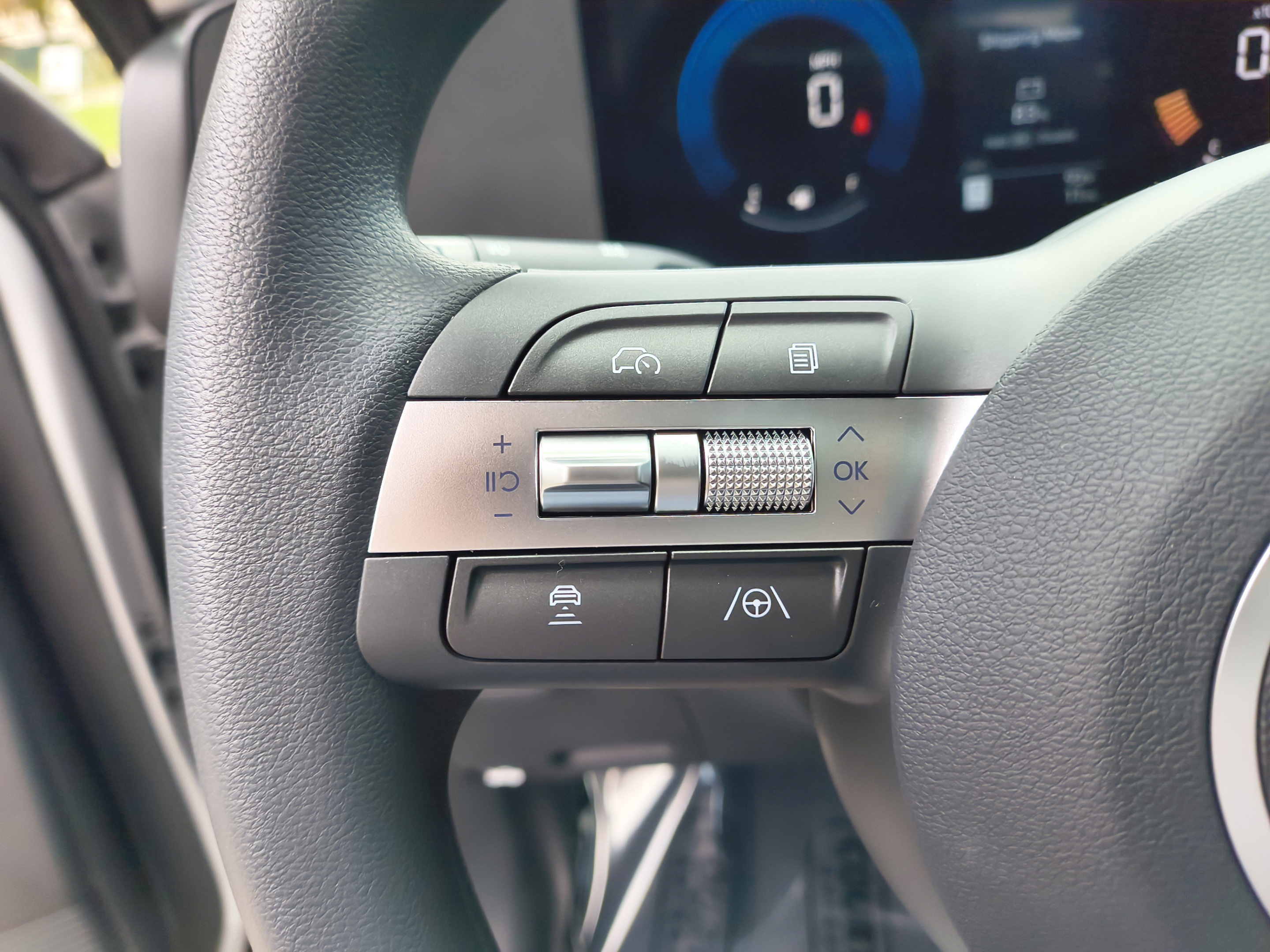 New 2027 Hyundai Kona SE FWD image 27