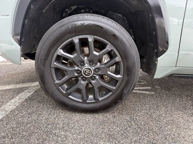 Used 2024 Toyota Tundra Platinum image 13