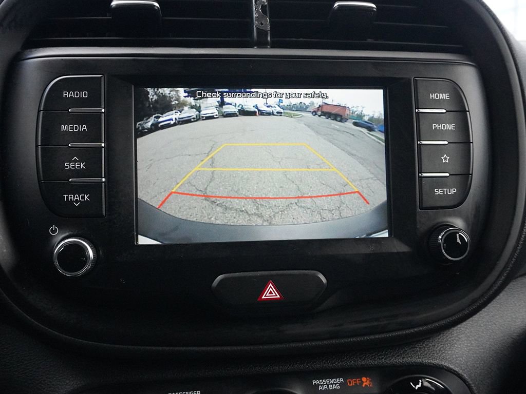 Used 2020 Kia Soul LX FWD image 40