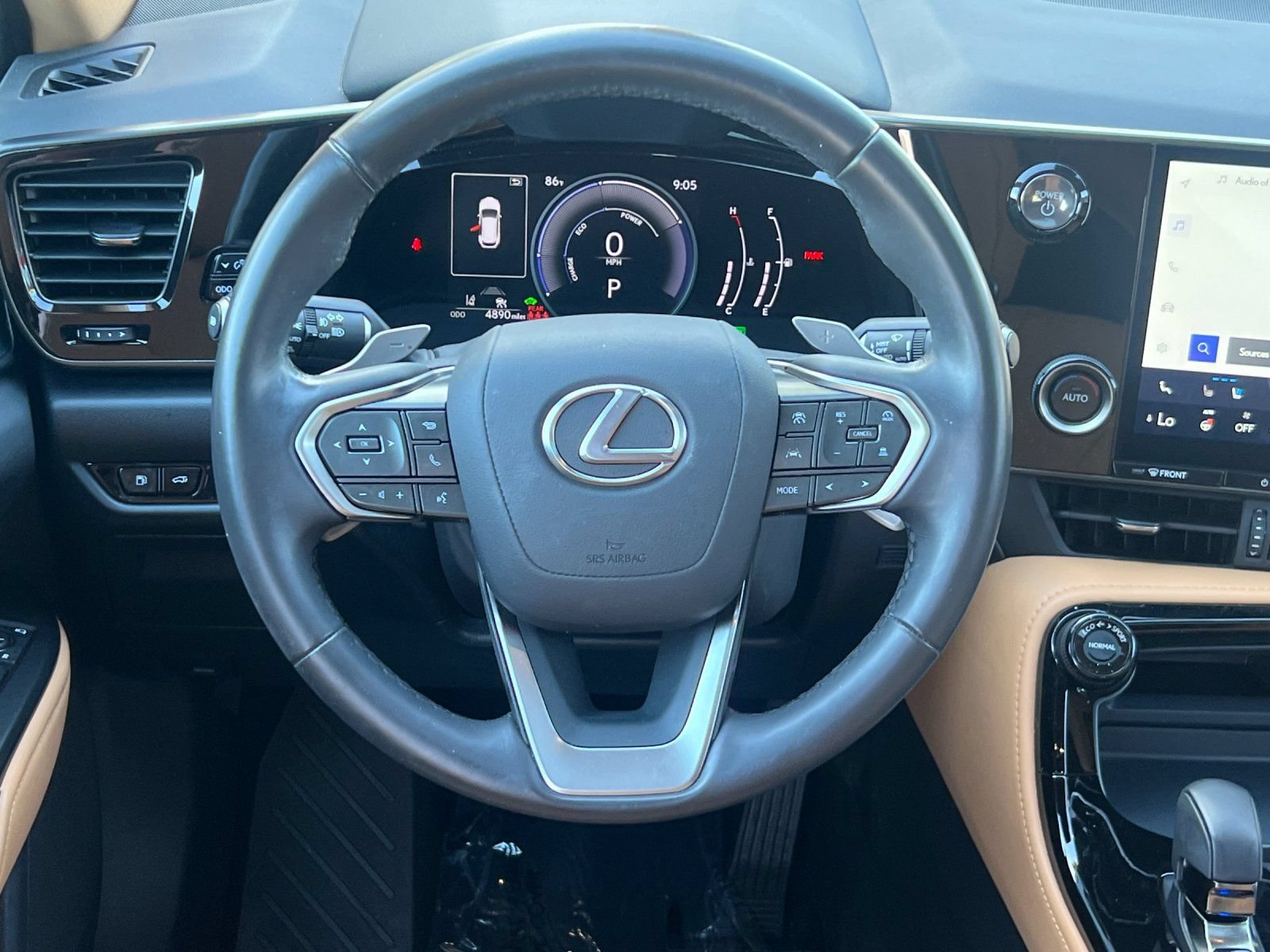 Used 2025 Lexus NX 350h AWD w/ Accessory Package (Z2) image 13