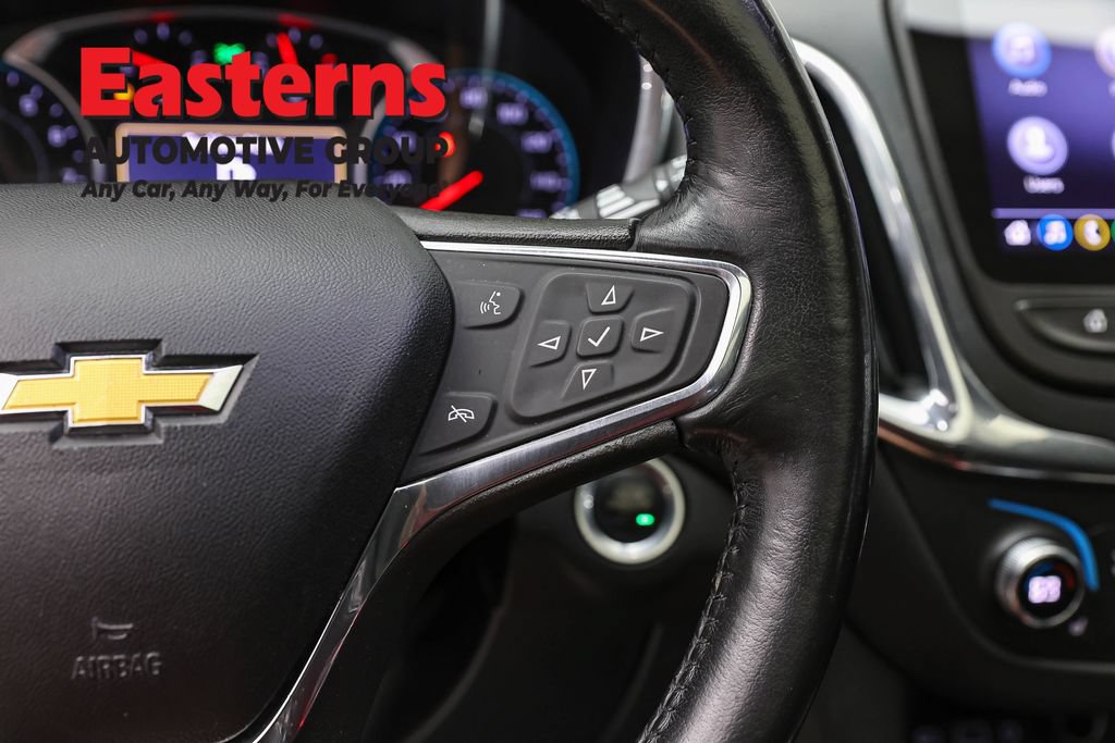 Used 2019 Chevrolet Equinox LT w/ Sun & Navigation Package AWD/4WD image 16
