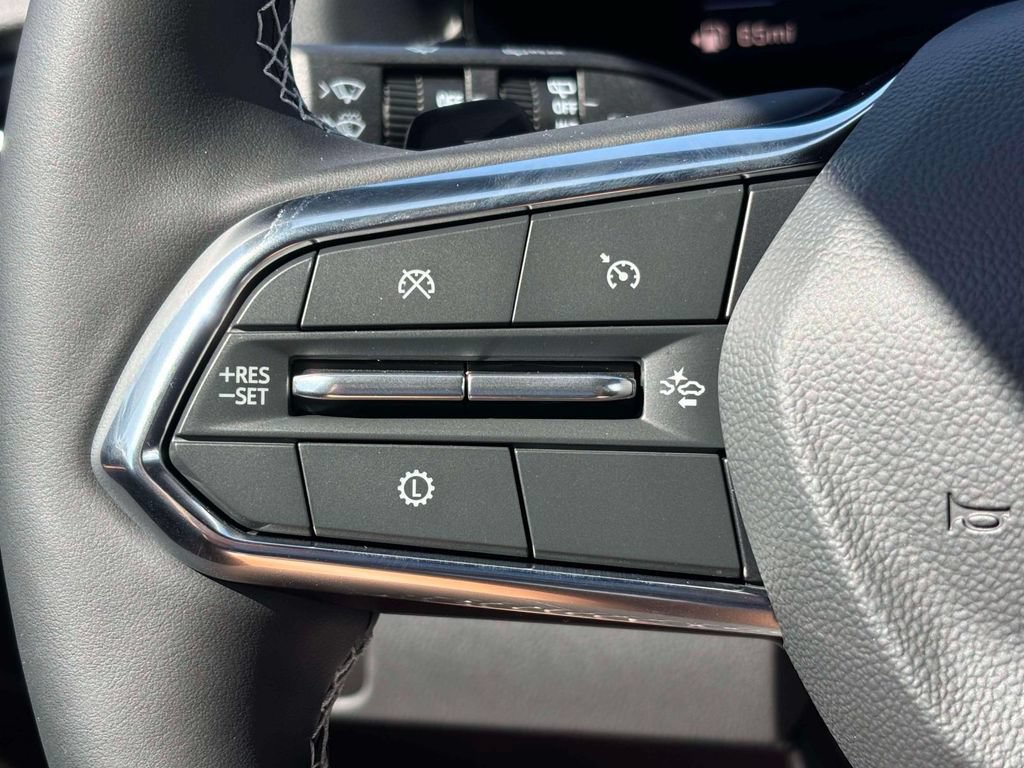 New 2027 Chevrolet Traverse LT w/ Midnight/Sport Edition FWD image 10