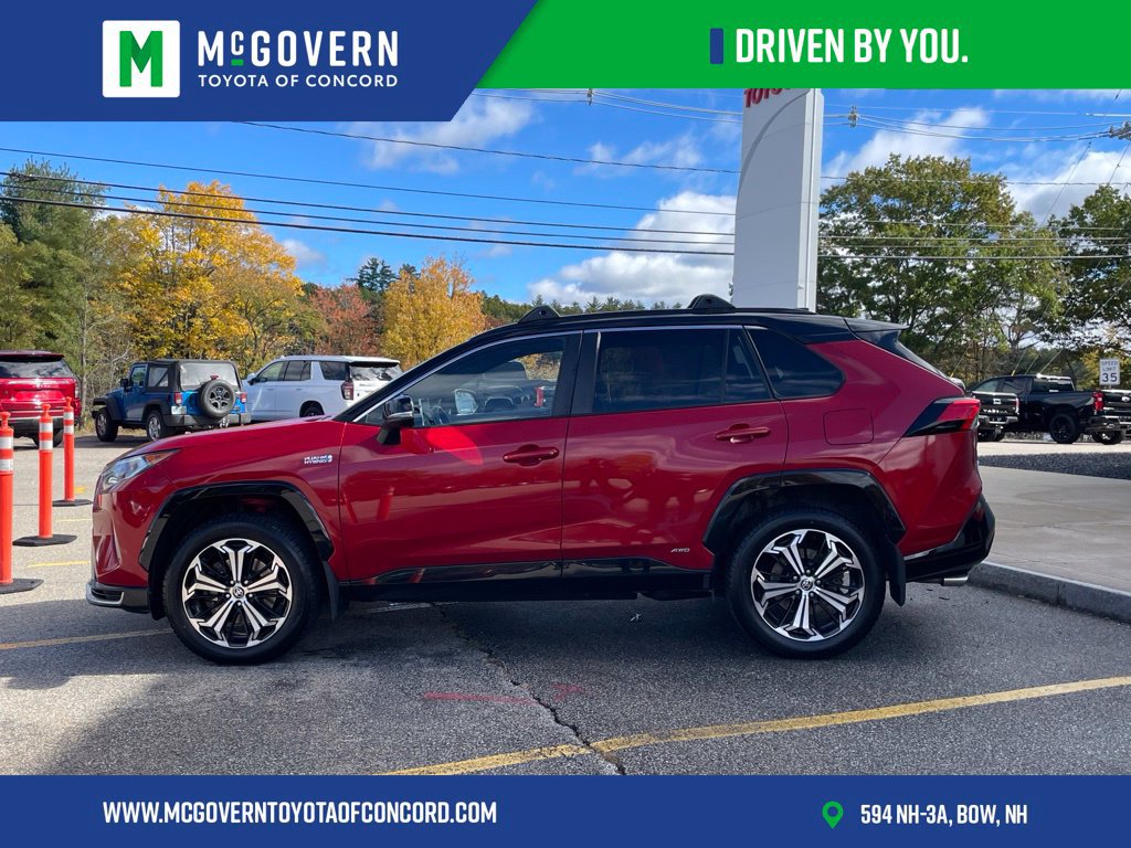 Used 2021 Toyota RAV4 XSE w/ Weather Package AWD/4WD image 2