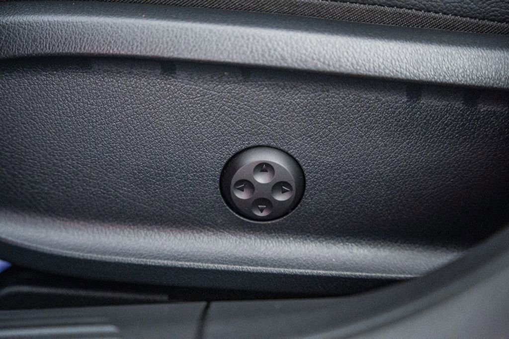 Used 2024 Mercedes-Benz CLA 35 AMG 4MATIC image 36