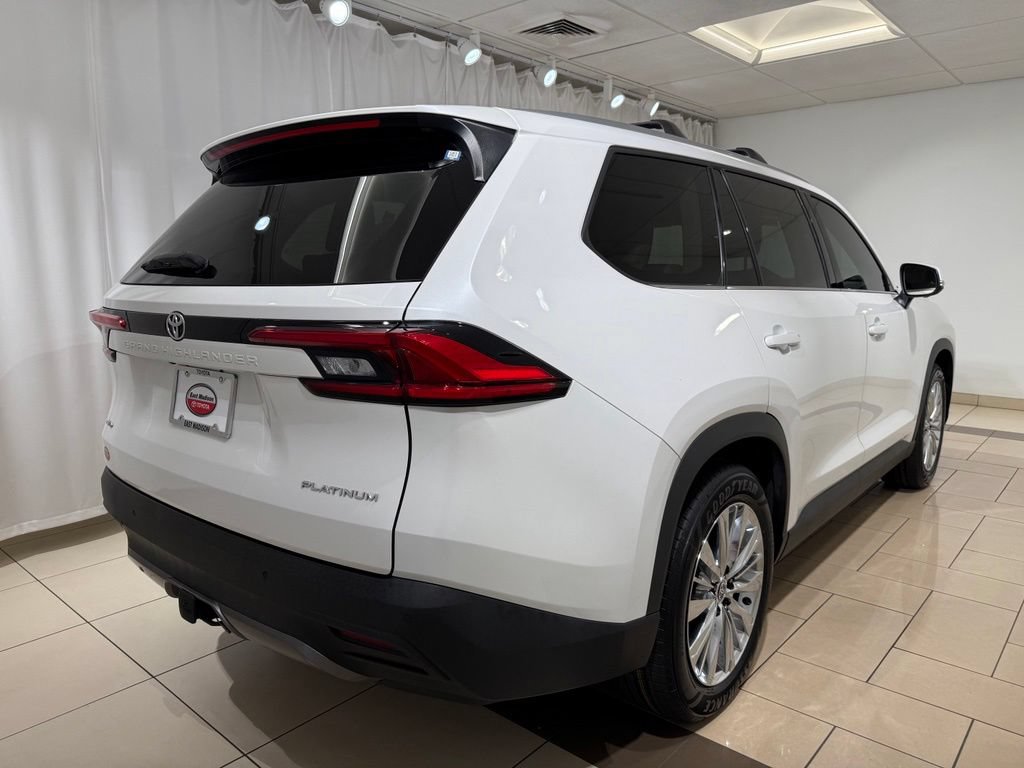 Certified 2024 Toyota Grand Highlander AWD image 5