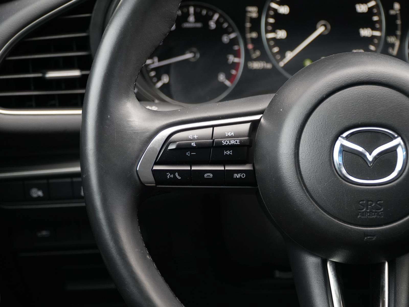 Used 2024 MAZDA MAZDA3 s image 21