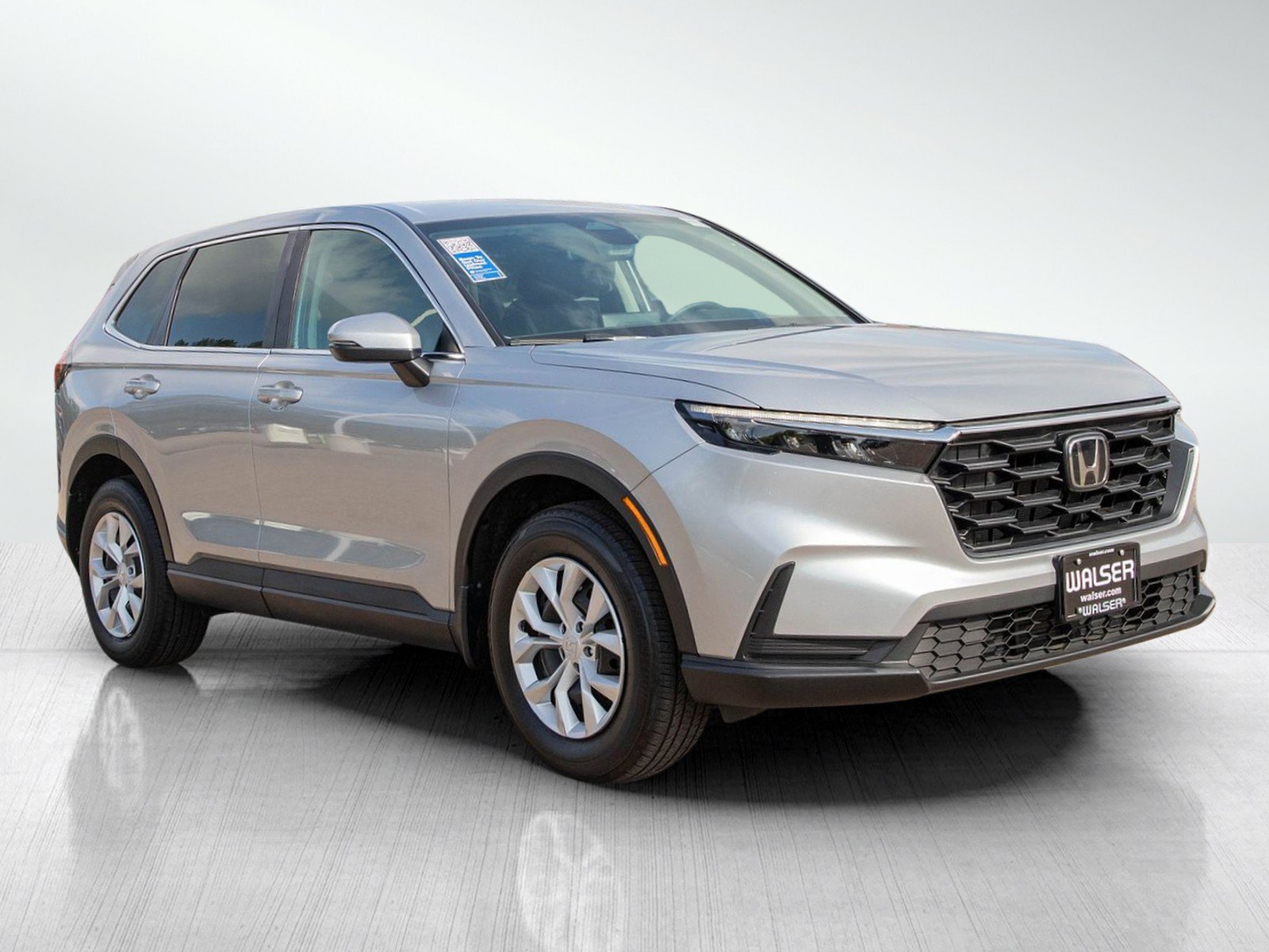 Used 2025 Honda CR-V LX image 7