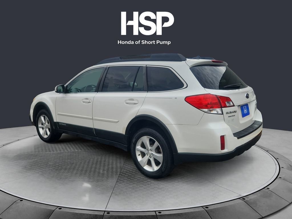 Used 2014 Subaru Outback 2.5i Limited image 3