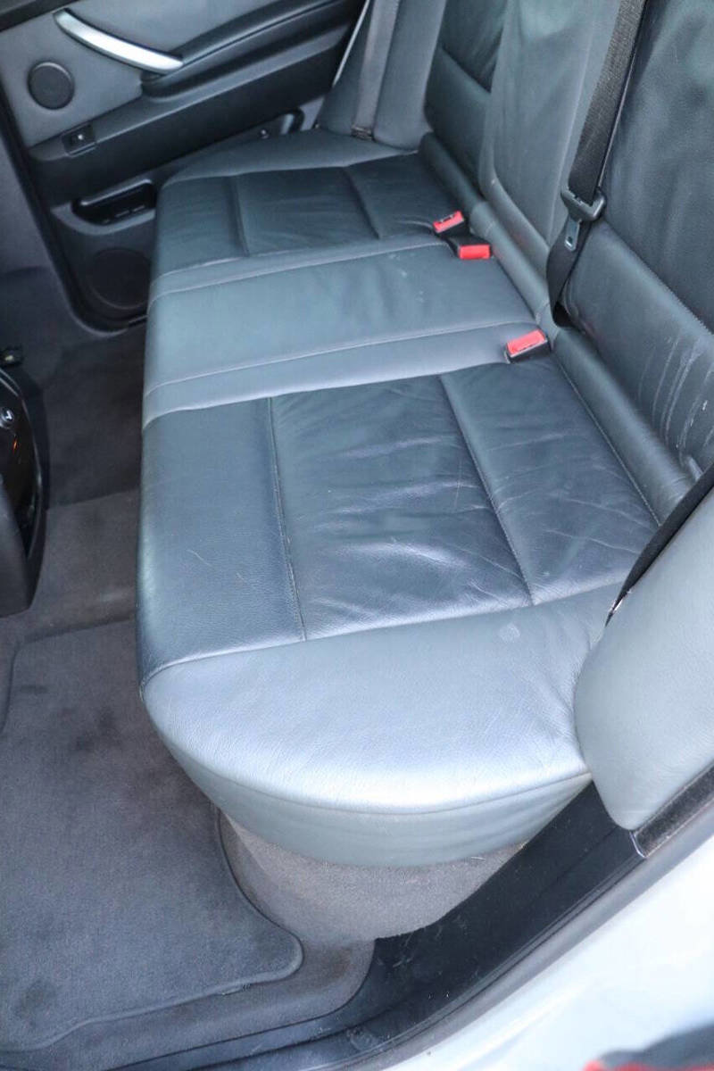 Used 2002 BMW X5 3.0i image 47