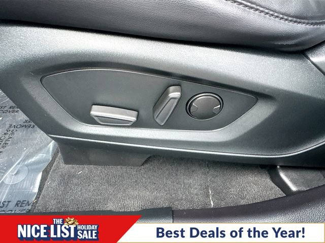 Used 2022 Ford Explorer XLT w/ Equipment Group 202A image 35