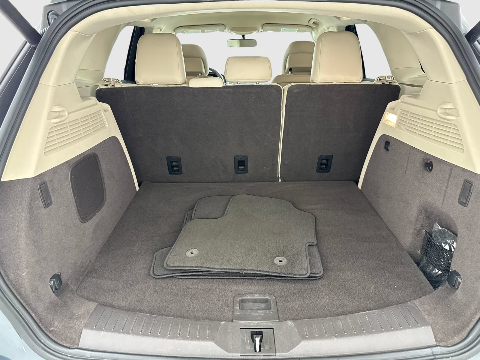 Used 2019 Lincoln MKC Premiere FWD image 47