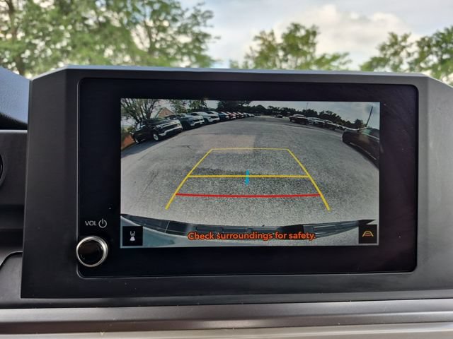 Used 2025 Toyota Tacoma SR5 AWD/4WD image 26