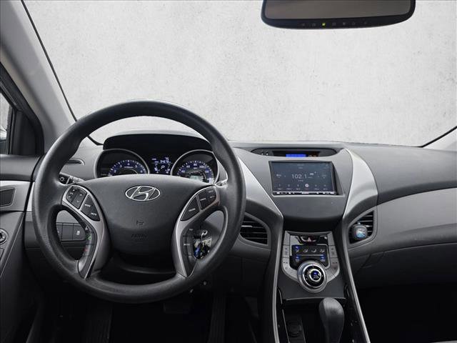 Used 2013 Hyundai Elantra GLS w/ Preferred Pkg FWD image 12