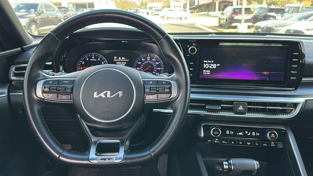 Used 2023 Kia K5 GT image 10
