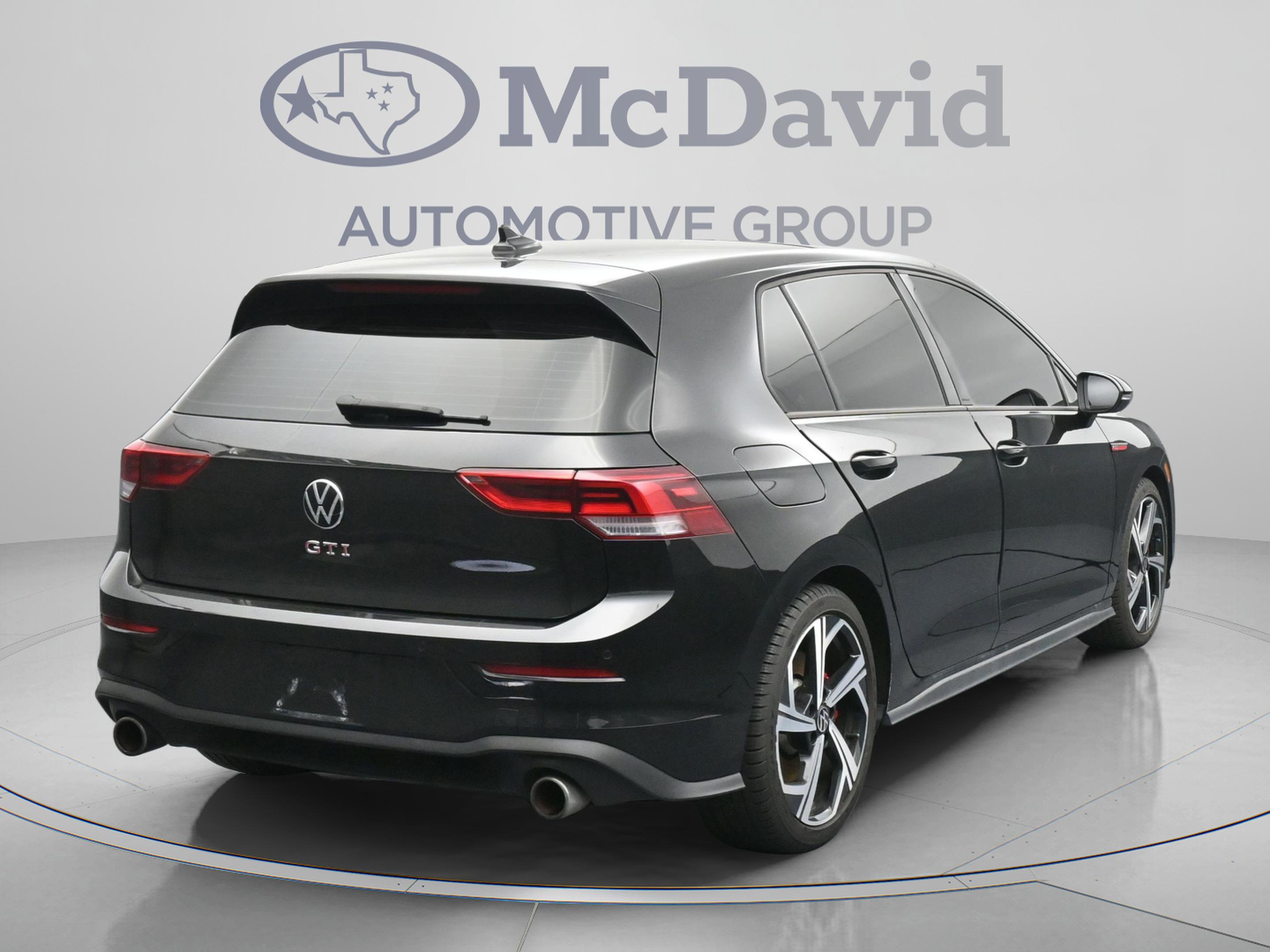 Used 2024 Volkswagen GTI SE FWD image 8
