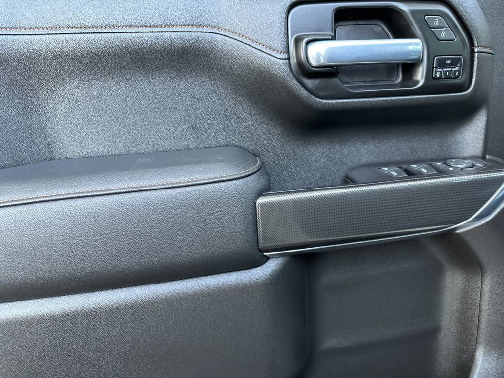 Used 2021 GMC Sierra 1500 AT4 w/ AT4 Value Package AWD/4WD image 10