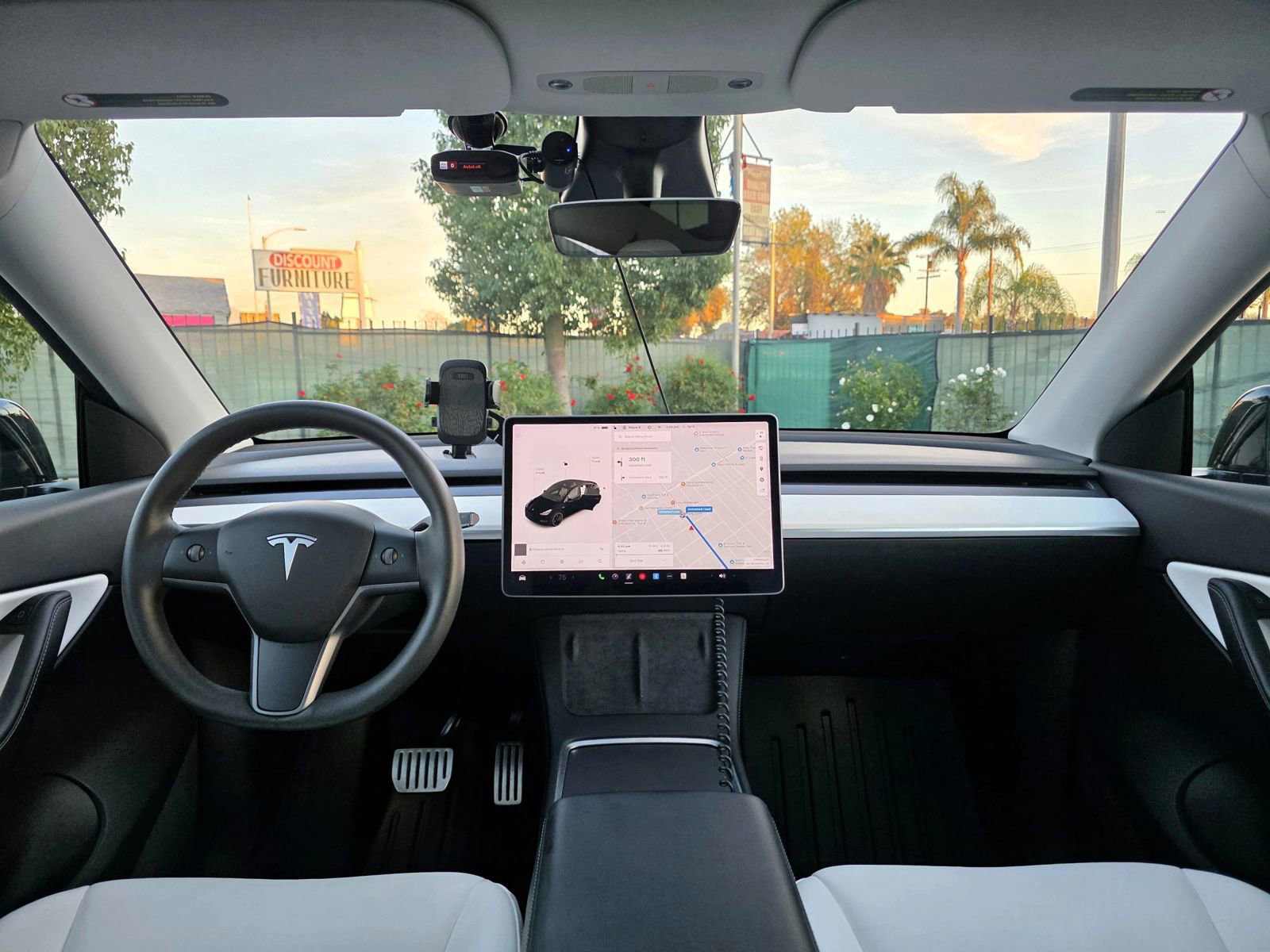 Used 2022 Tesla Model Y Performance image 5