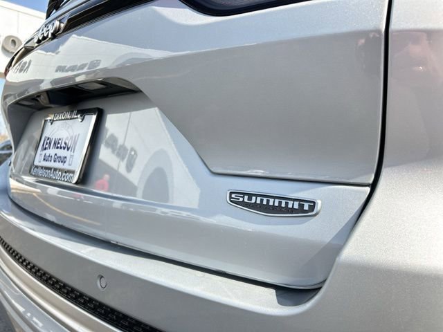 Used 2023 Jeep Grand Cherokee Summit w/ Adv Protech Group IV image 14