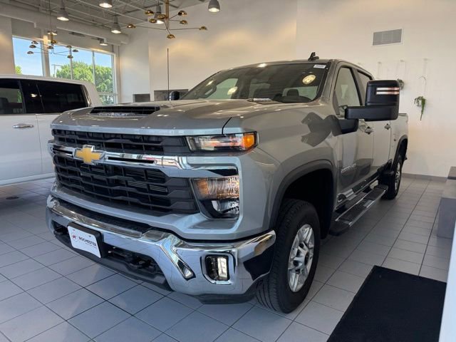 Used 2025 Chevrolet Silverado 2500 LT w/ Convenience Package AWD/4WD image 28