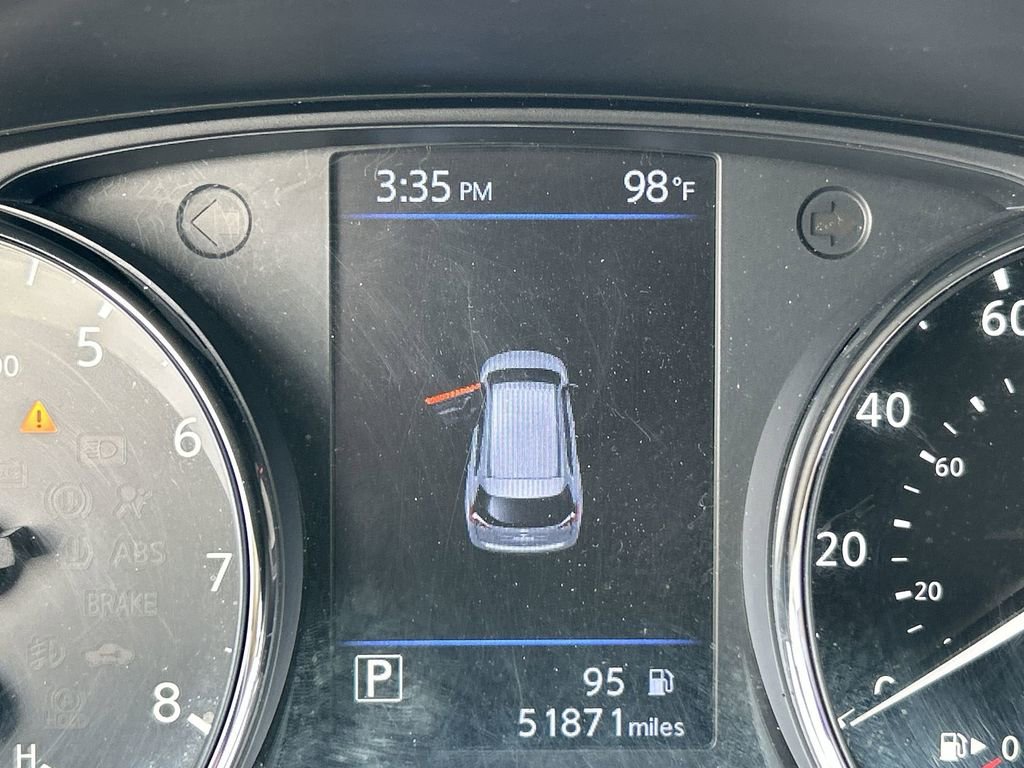 Used 2020 Nissan Rogue SV FWD image 12
