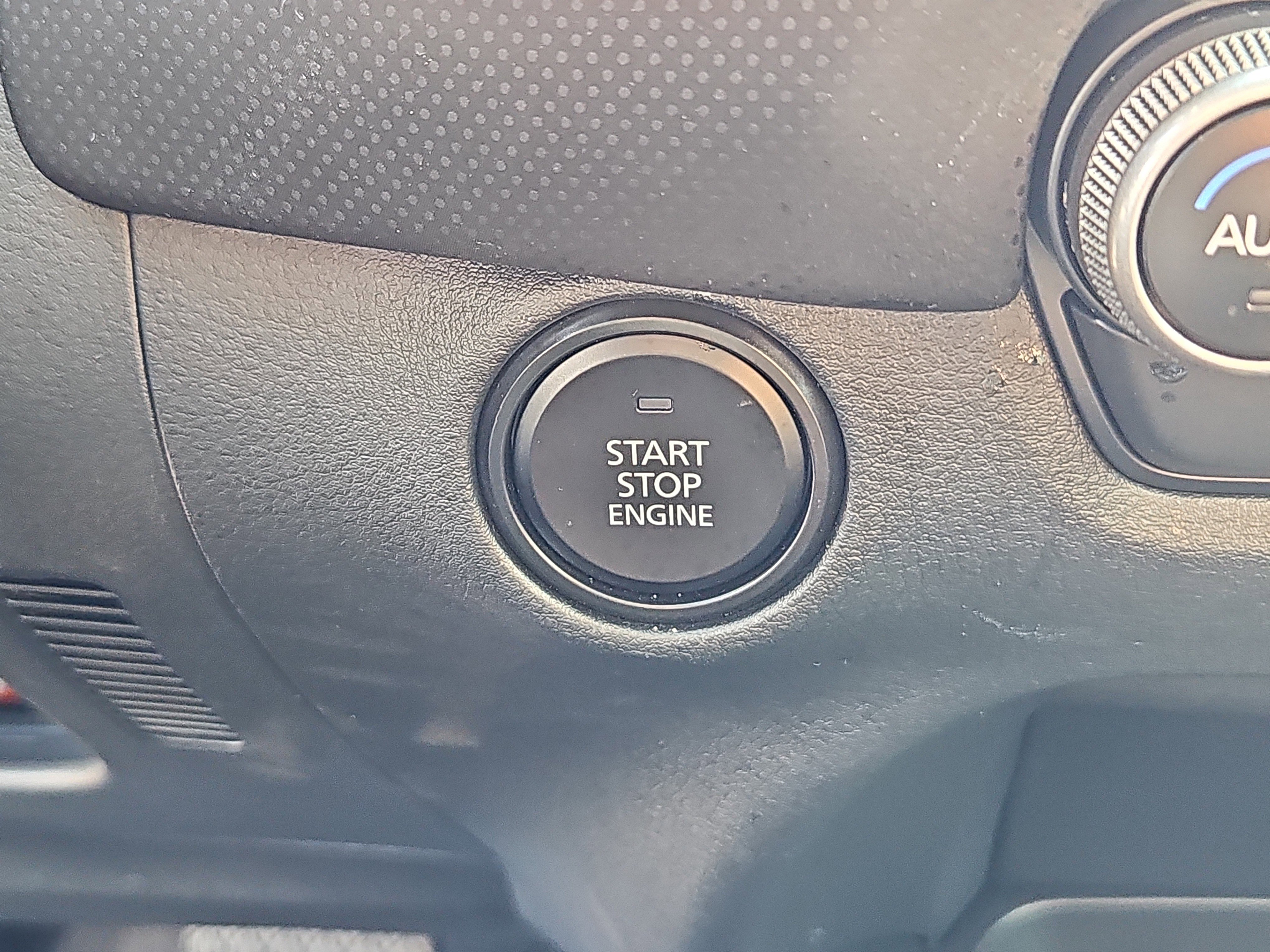 Certified 2025 MAZDA CX-50 AWD 2.5 S w/ Premium Package image 17