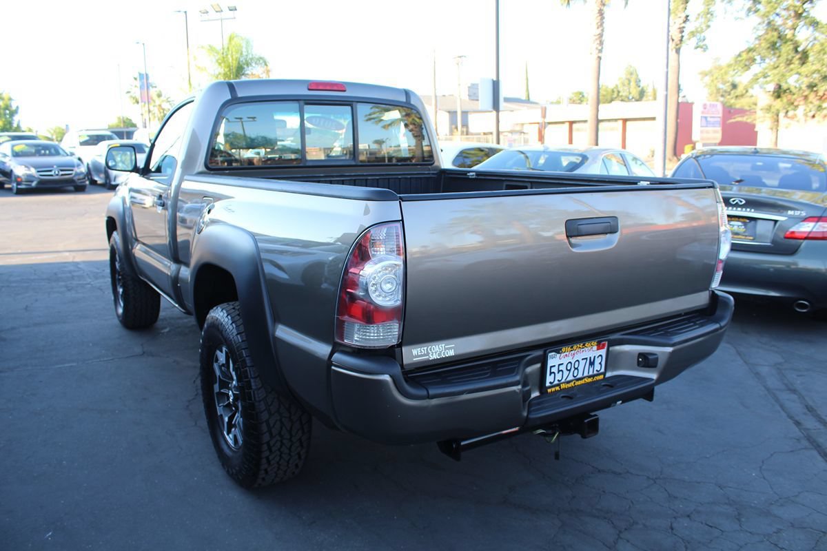 Used 2010 Toyota Tacoma 4x4 Regular Cab w/ Enhancement Pkg image 5