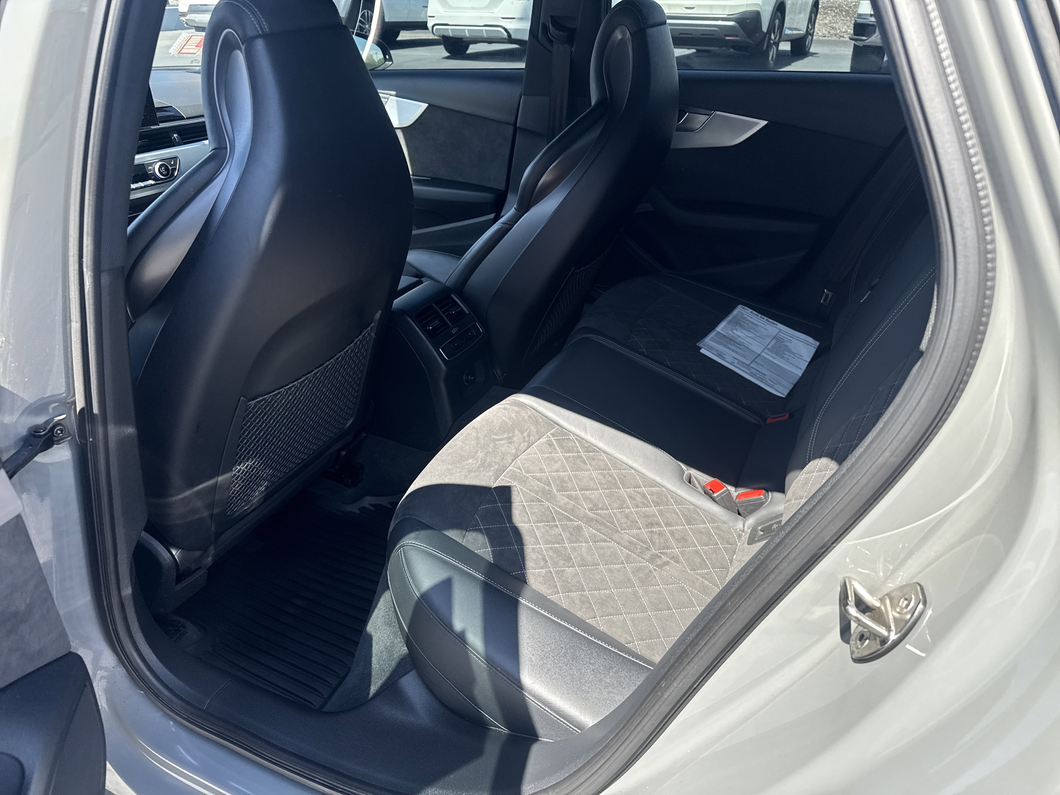 Used 2021 Audi S4 Premium w/ Convenience Package AWD/4WD image 13
