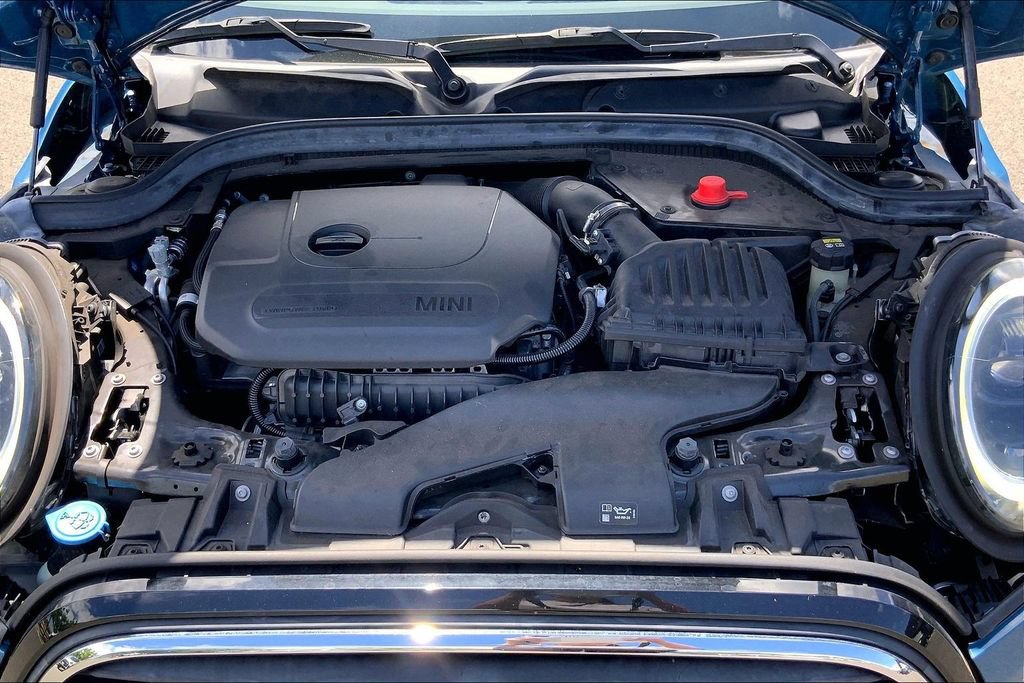 Used 2022 MINI Cooper 4-Door Hardtop FWD image 10