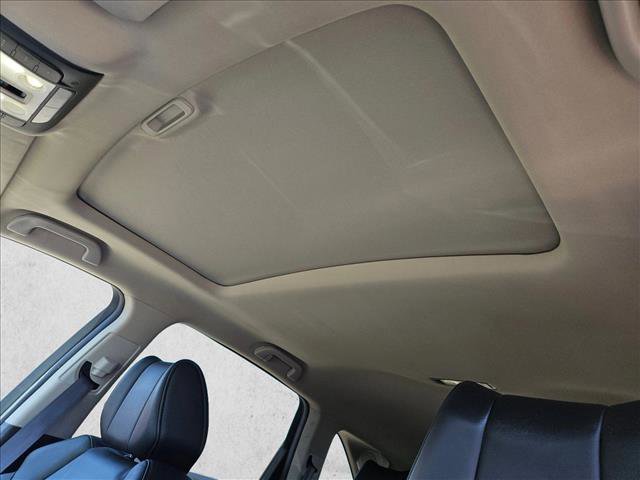 Used 2012 Acura MDX w/ Technology Package AWD/4WD image 13