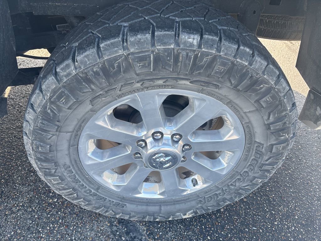 Used 2025 RAM 2500 Laramie w/ Sport Appearance Package image 8