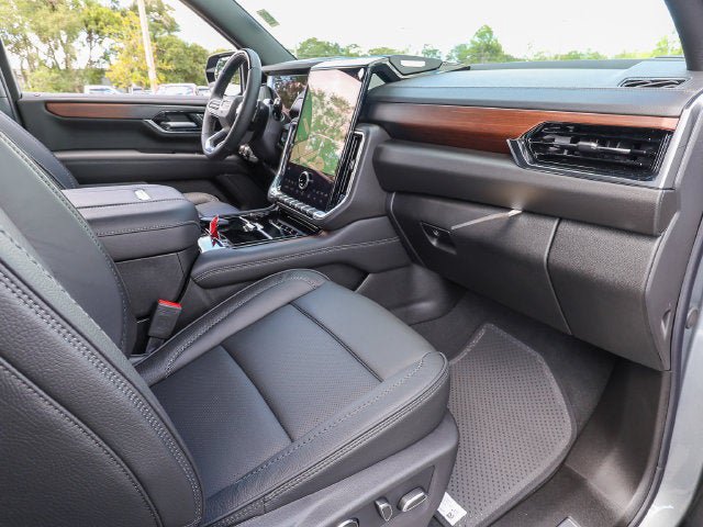 New 2026 GMC Yukon Denali w/ Denali Reserve Package AWD/4WD image 24
