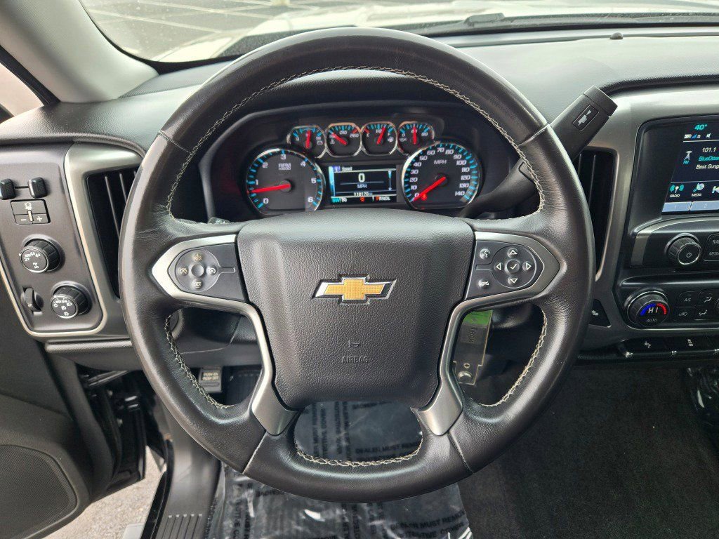 Used 2018 Chevrolet Silverado 1500 LT w/ All Star Edition AWD/4WD image 35