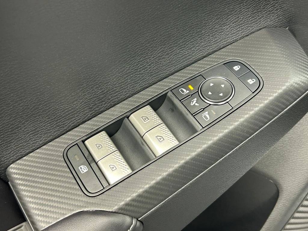 New 2026 Mitsubishi Outlander AWD image 13