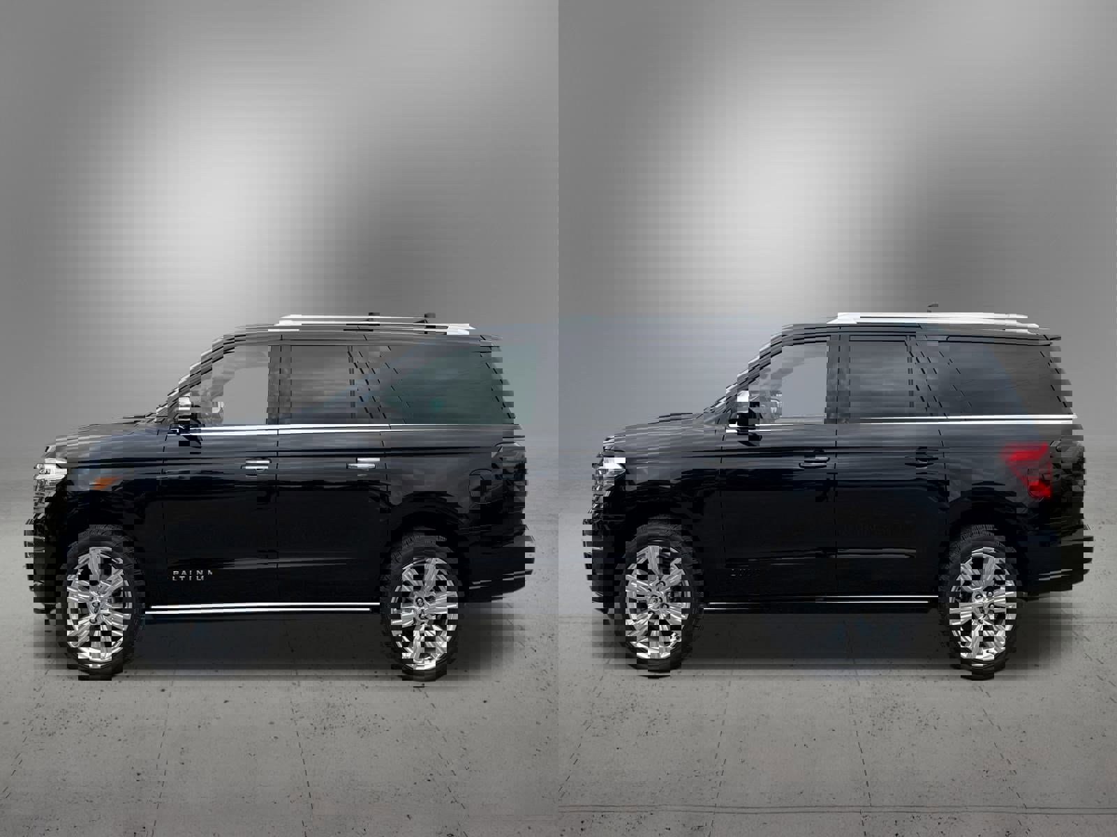 Used 2023 Ford Expedition Max Platinum image 2